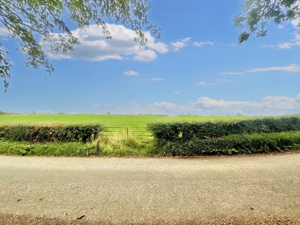 Wrinehill Road, Wybunbury, CW5