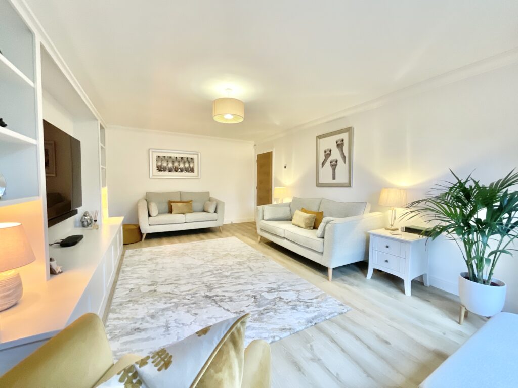 Burnt Oaks Place, Loggerheads, TF9