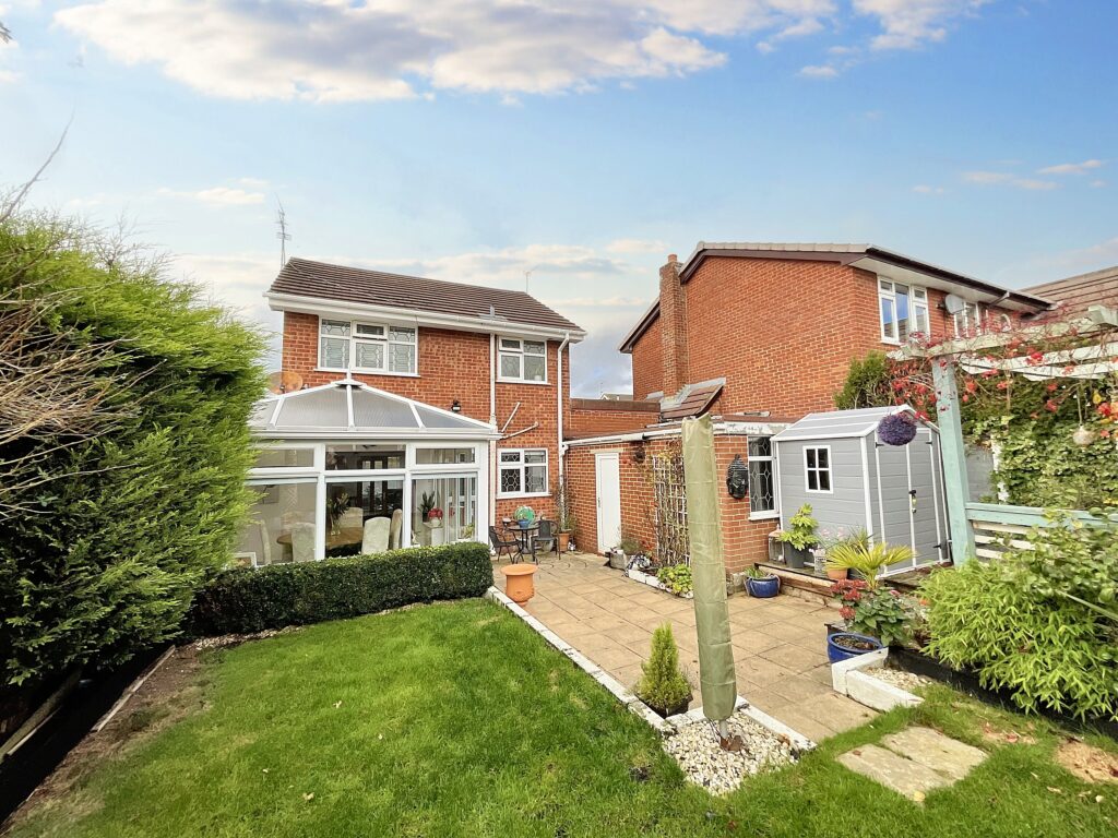 Rutherford Avenue, Newcastle, ST5