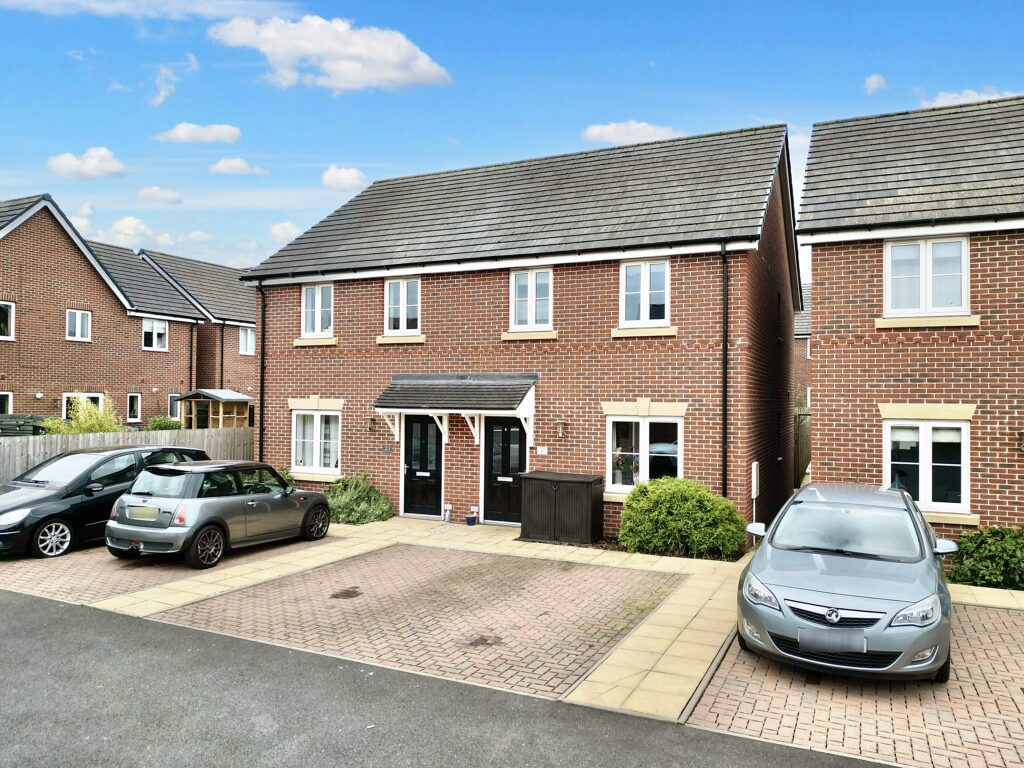 Gateway Avenue, Baldwins Gate, ST5