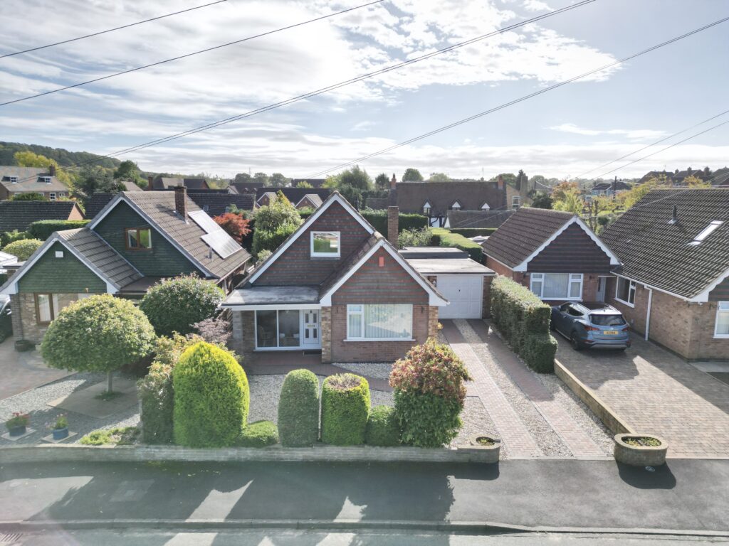 Meadow Lane, Derrington, ST18