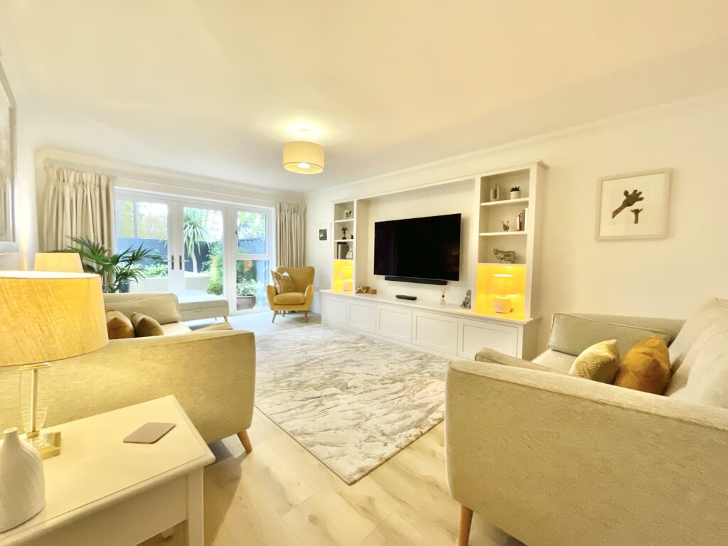 Burnt Oaks Place, Loggerheads, TF9