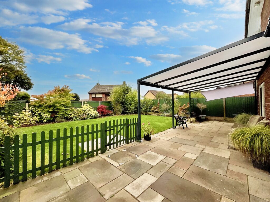 Blacklake Drive, Stoke-On-Trent, ST3