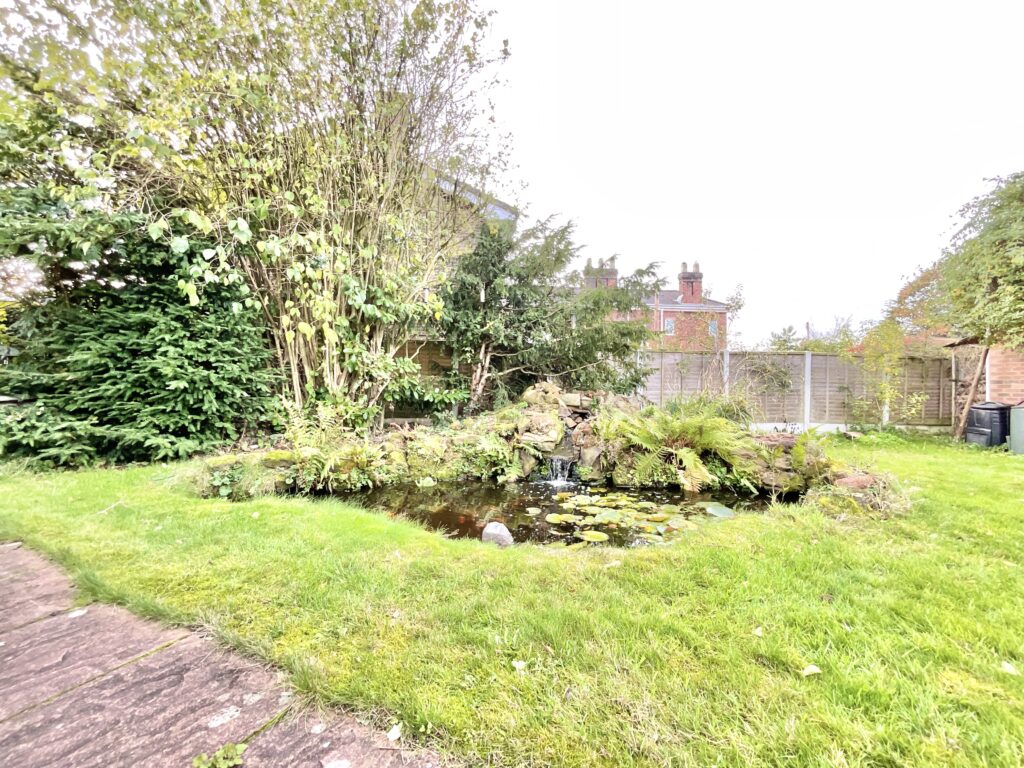 Salisbury Road, Market Drayton, TF9