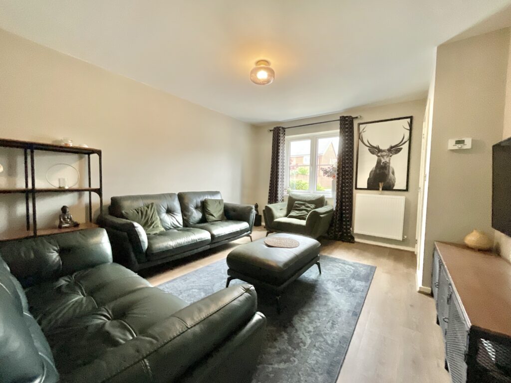 Gateway Avenue, Baldwins Gate, ST5