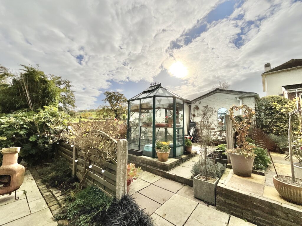 Sandy Lane, Baldwins Gate, ST5