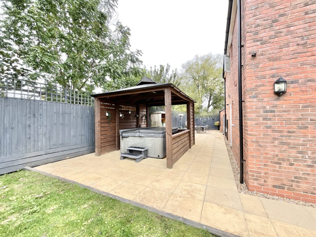 Langton Park, Eccleshall, ST21
