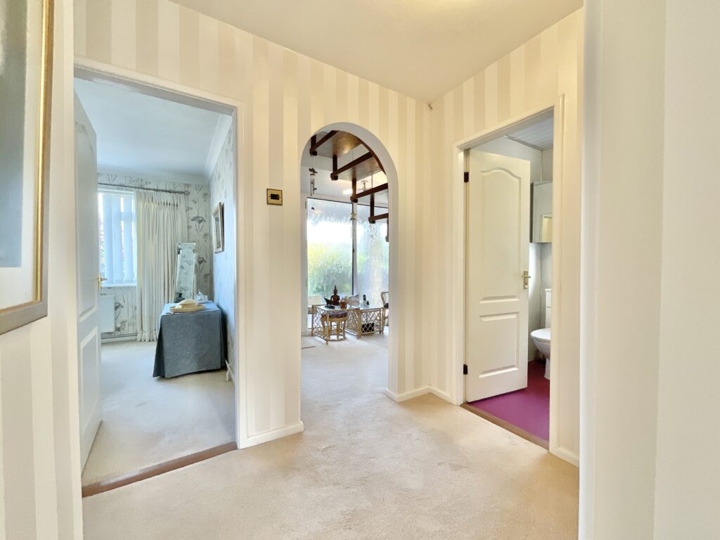 Meadow Lane, Derrington, ST18