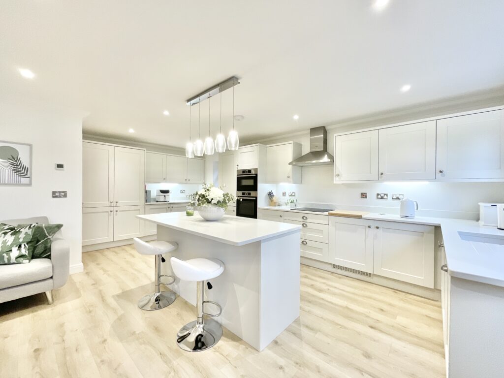 Burnt Oaks Place, Loggerheads, TF9