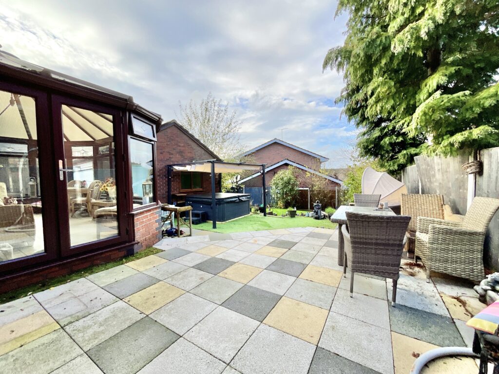 Chestnut Road, Loggerheads, TF9