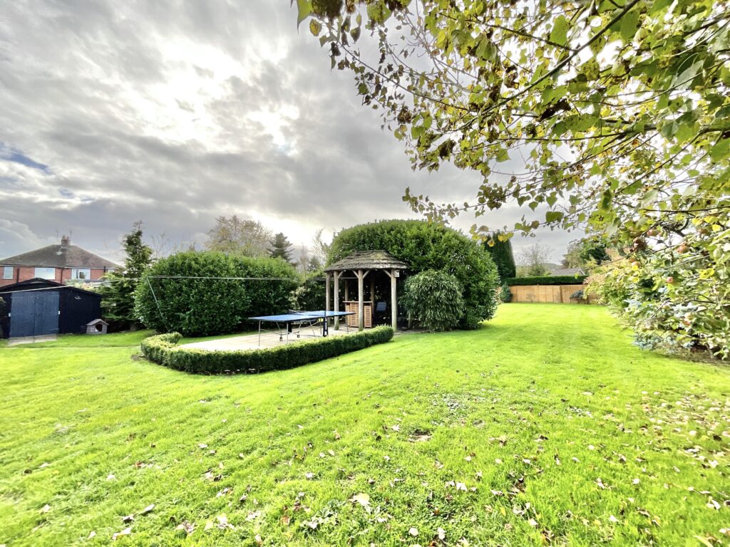 Fairview Villas, Baldwins Gate, ST5