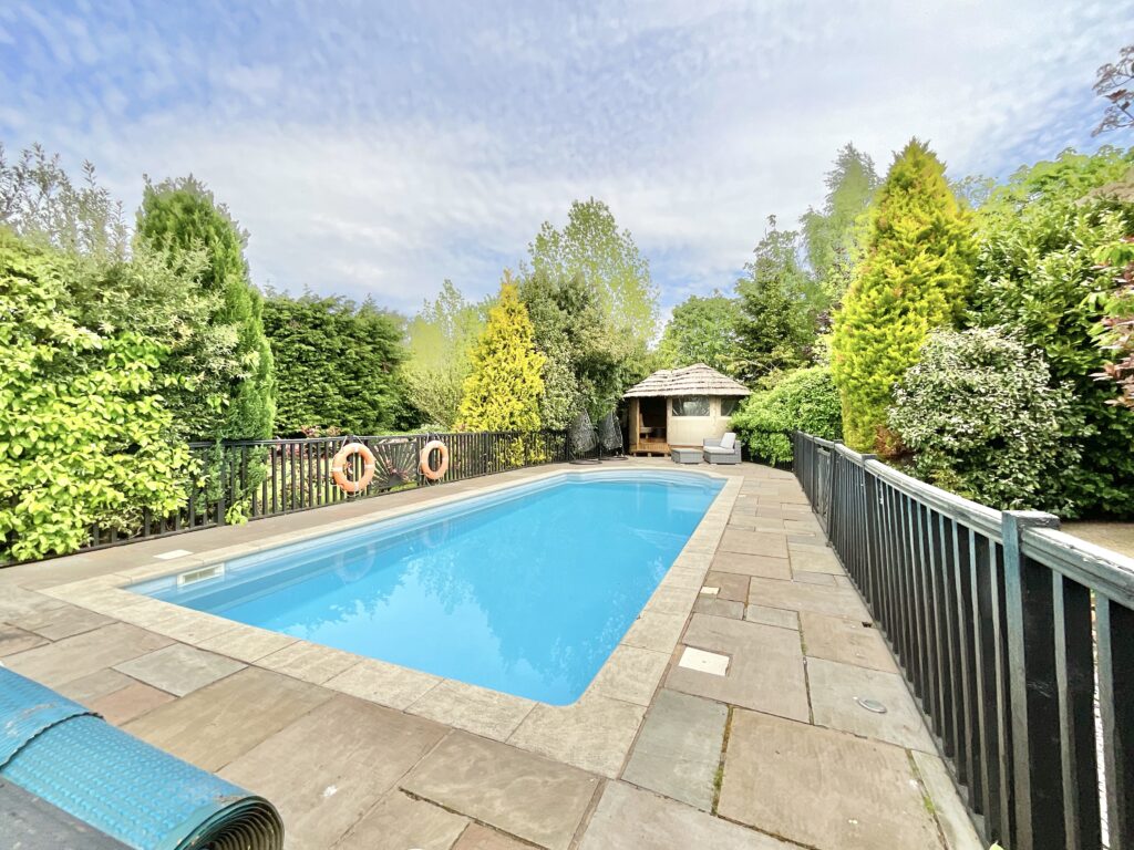 Fairview Villas, Baldwins Gate, ST5