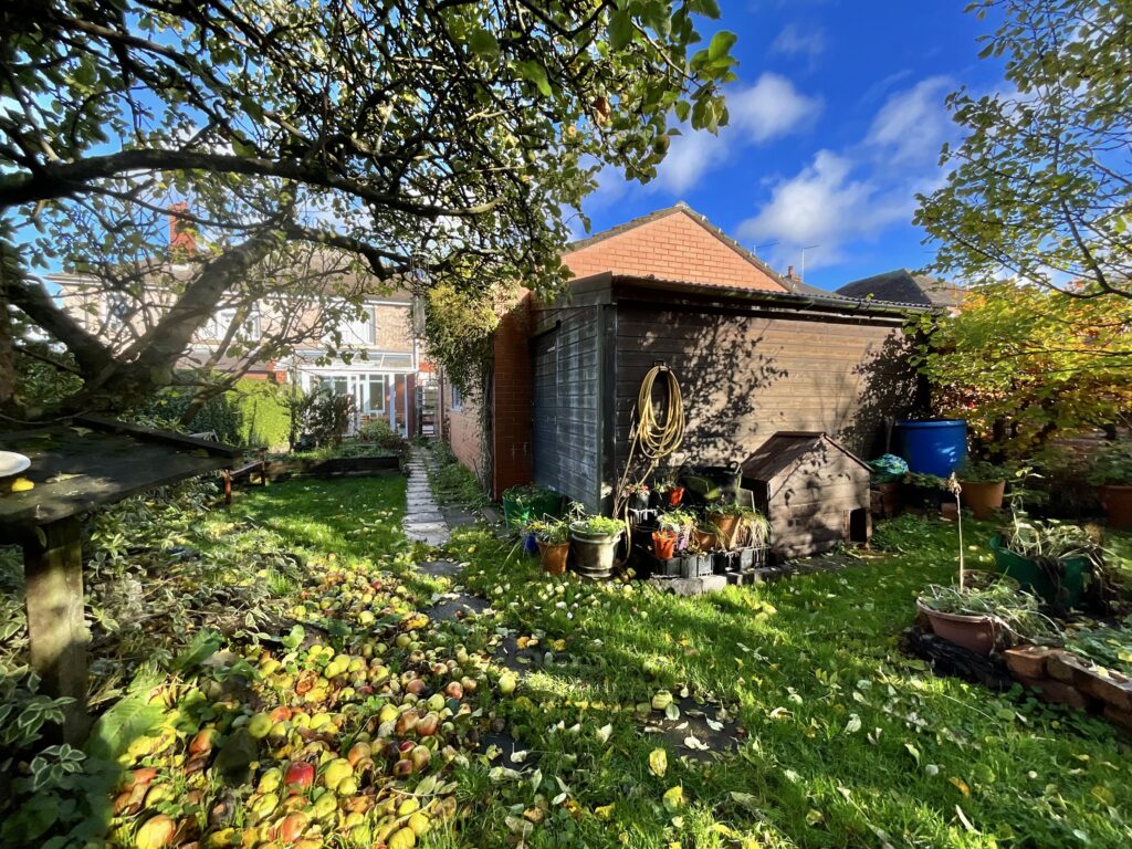 Rakeway Road, Cheadle, ST10