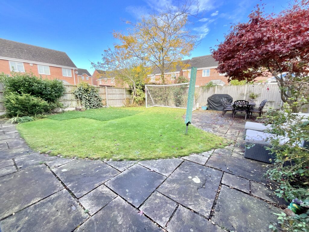 Darwin Close, Market Drayton, TF9