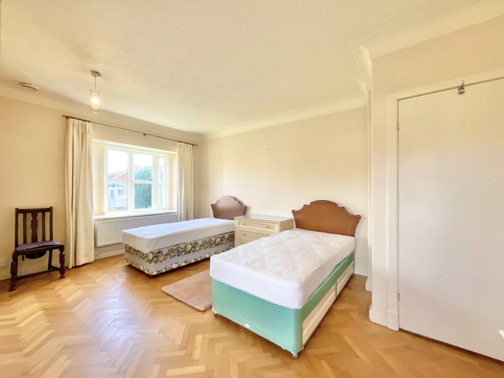 Park Drive, Wistaston, CW2