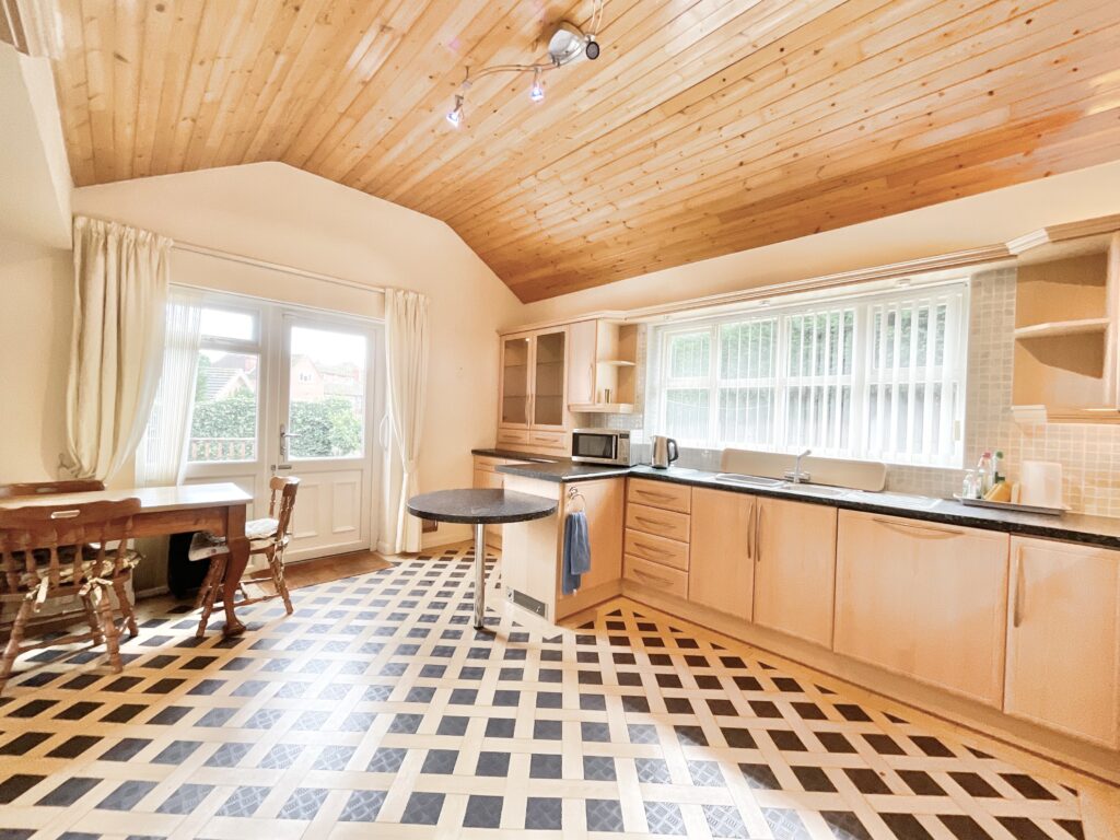 Park Drive, Wistaston, CW2