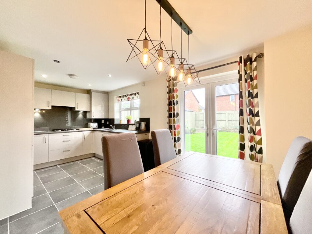 William Stockton Close, Shavington, CW2