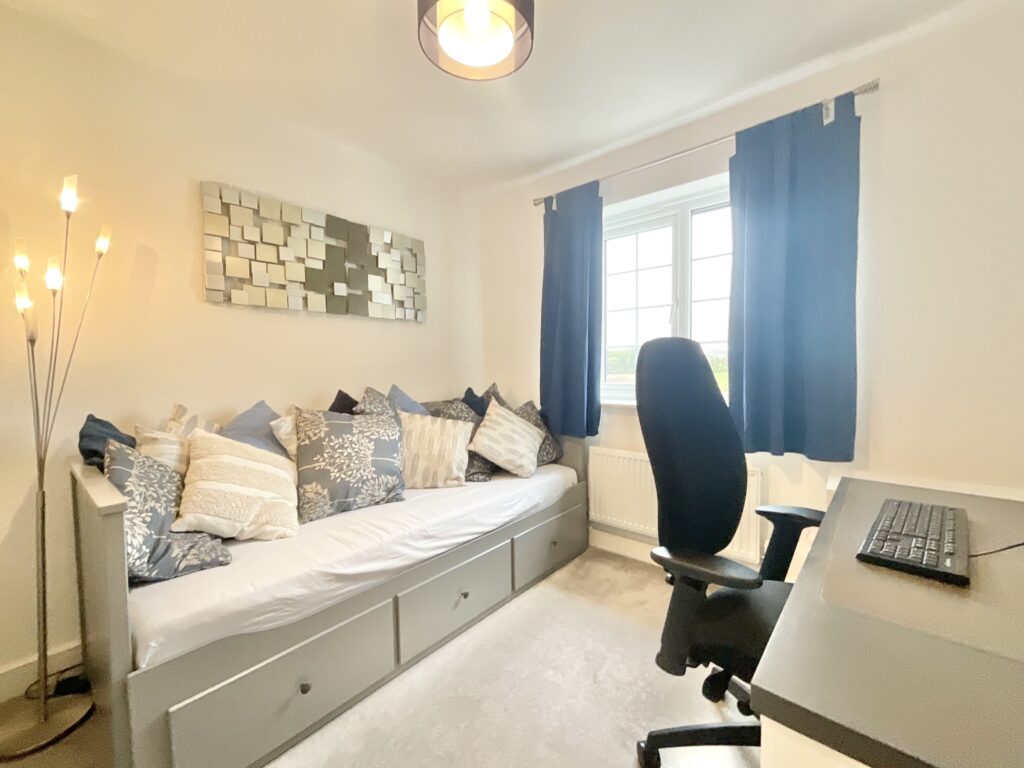 William Stockton Close, Shavington, CW2