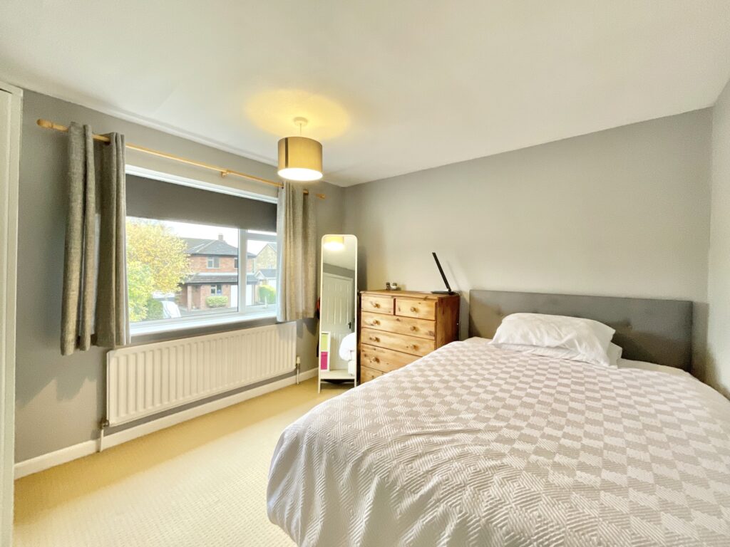 Yelverton Avenue, Stafford, ST17