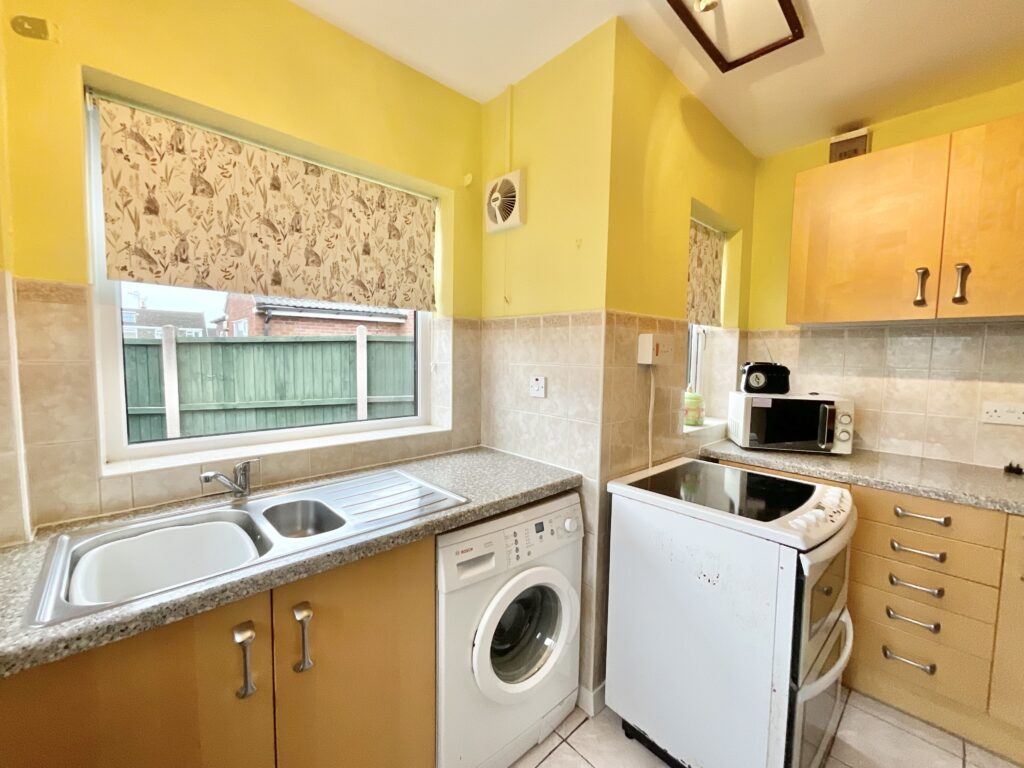 Camelford Close, Stafford, ST17