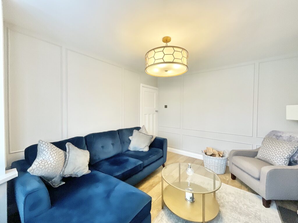 Longfield Avenue, Stone, ST15