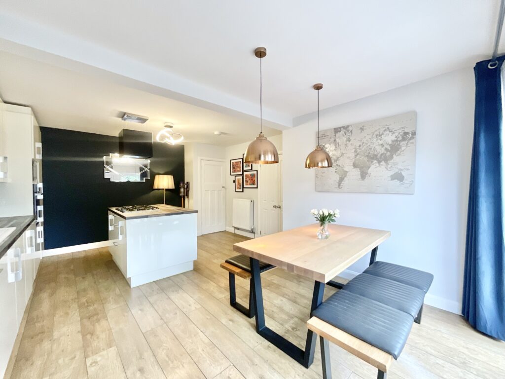 Longfield Avenue, Stone, ST15
