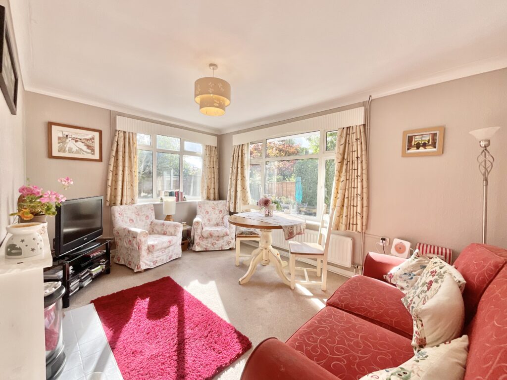 Whitethorn Avenue, Barlaston, ST12