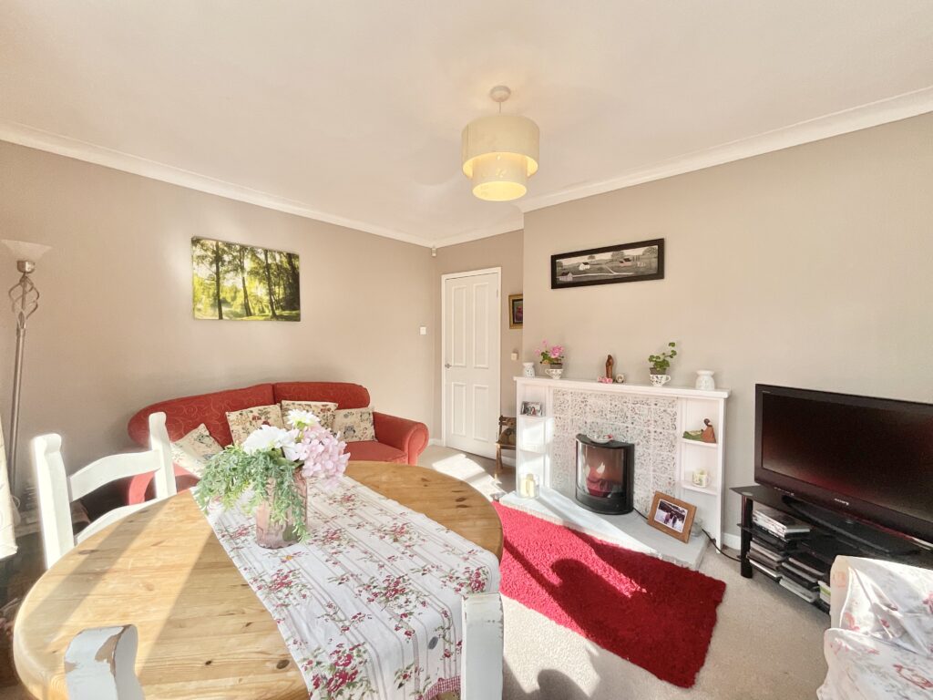 Whitethorn Avenue, Barlaston, ST12