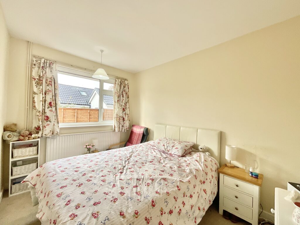 Whitethorn Avenue, Barlaston, ST12