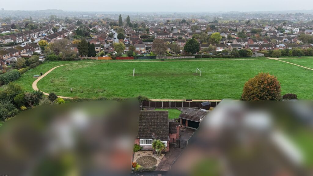 Camelford Close, Stafford, ST17