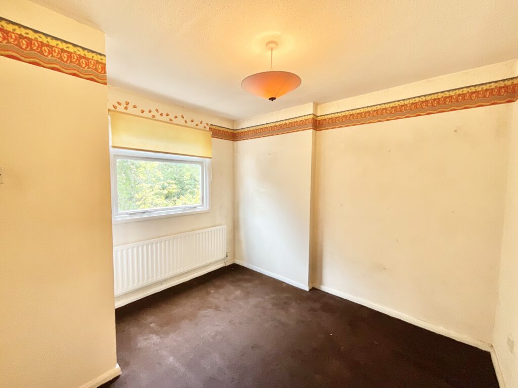 Peacehaven Grove, Stoke-On-Trent, ST4