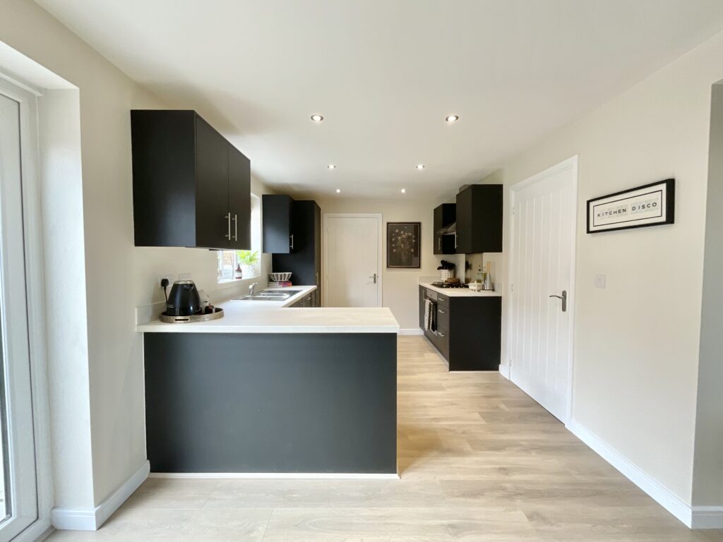 Astral Way, Stone, ST15