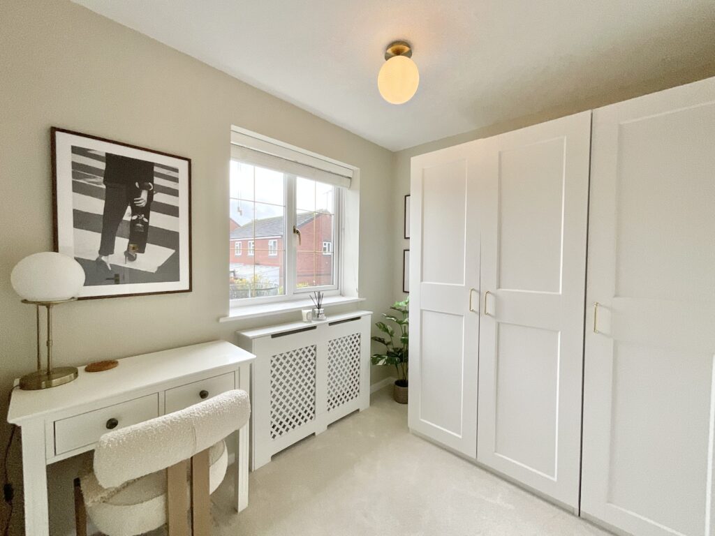 Castle Court, Stone, ST15