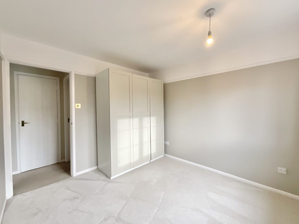 Castle Court, Stone, ST15