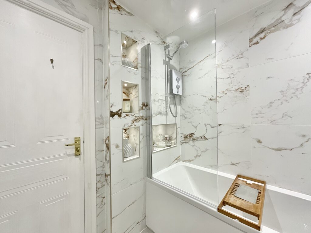 Castle Court, Stone, ST15