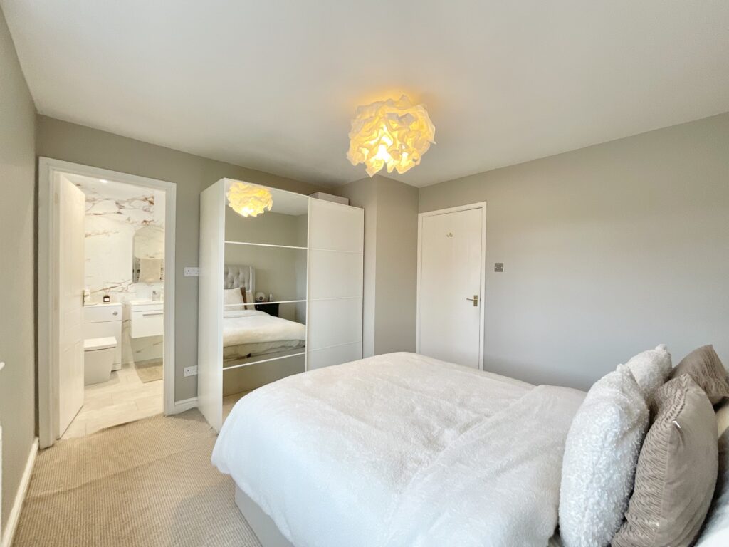 Castle Court, Stone, ST15