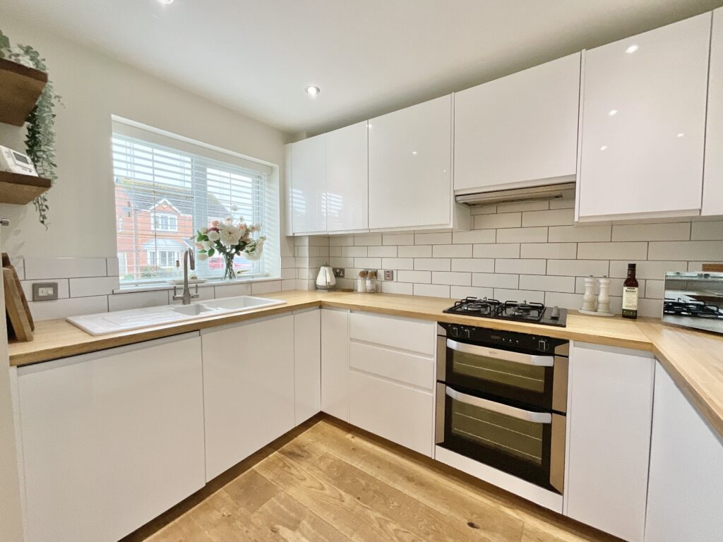 Castle Court, Stone, ST15