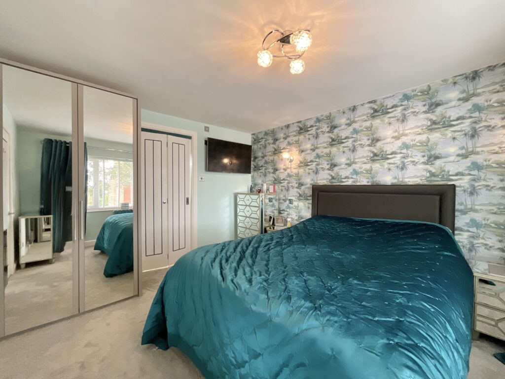 Clifford Grove, Haslington, CW1