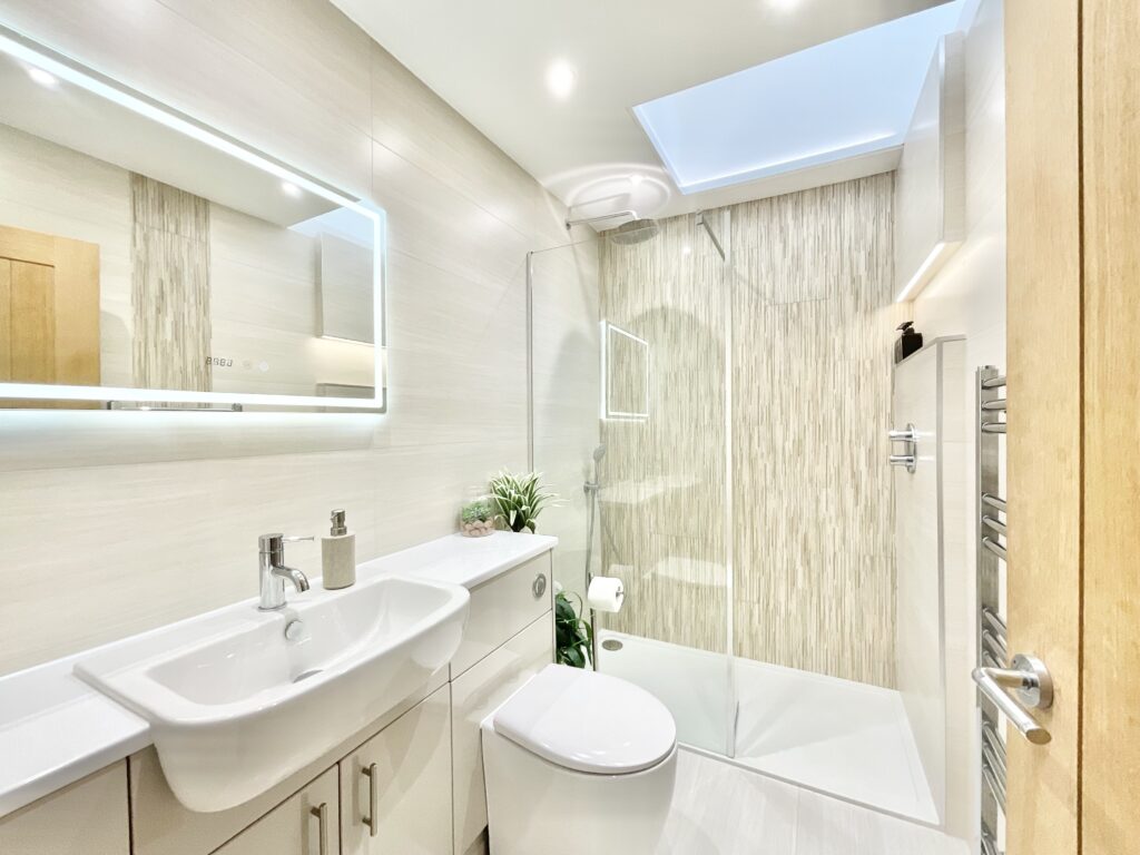 Dearnsdale Close, Stafford, ST16