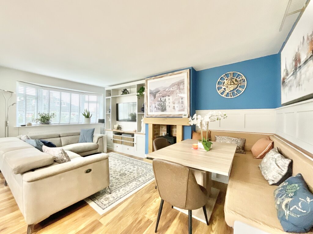 Dearnsdale Close, Stafford, ST16