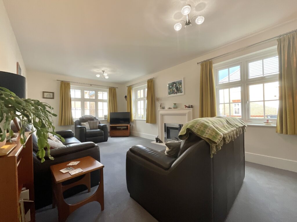 Torrington Close, Henhull, CW5