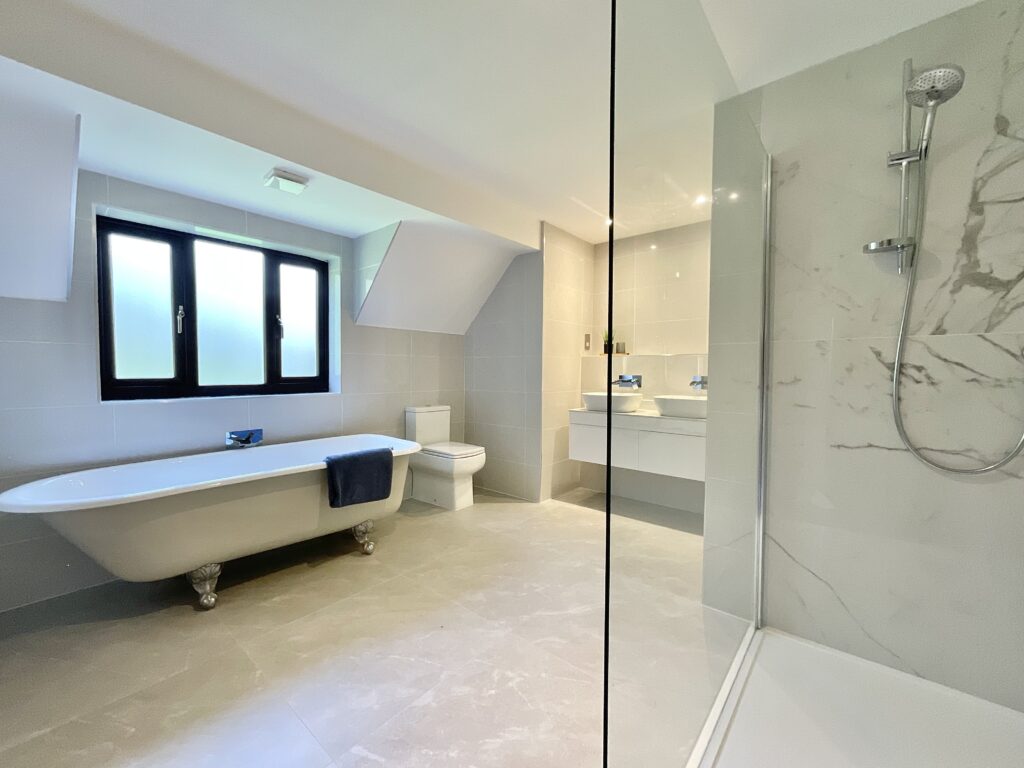 Wrenbury Road, Aston, CW5