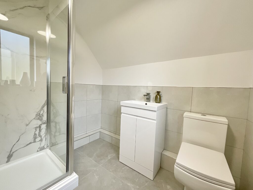 Wrenbury Road, Aston, CW5