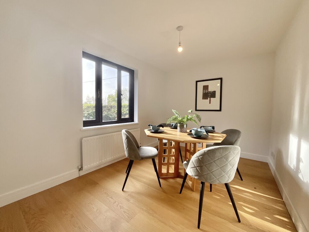 Wrenbury Road, Aston, CW5