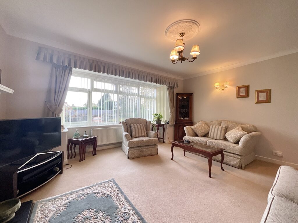 Westfield Drive, Wistaston, CW2