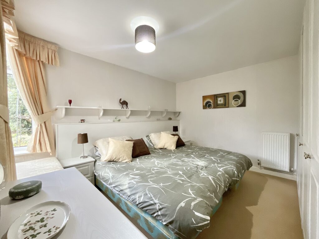 Westfield Drive, Wistaston, CW2