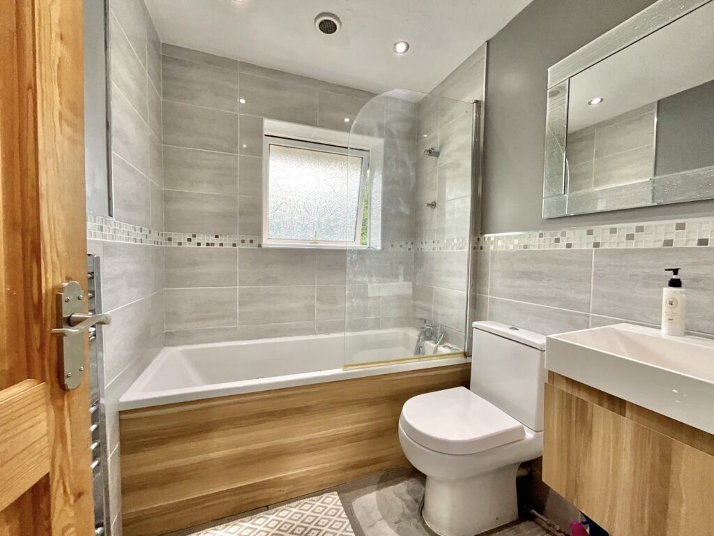 Epsom Close, Cheadle, ST10