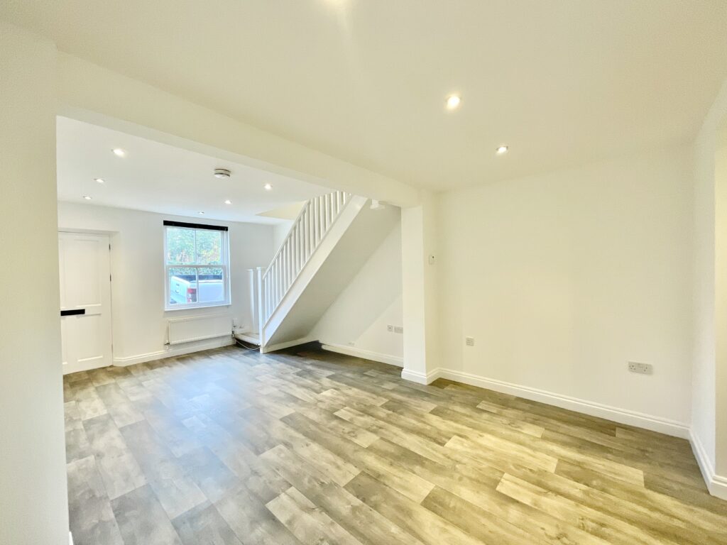 Tunley Street, Stone, ST15