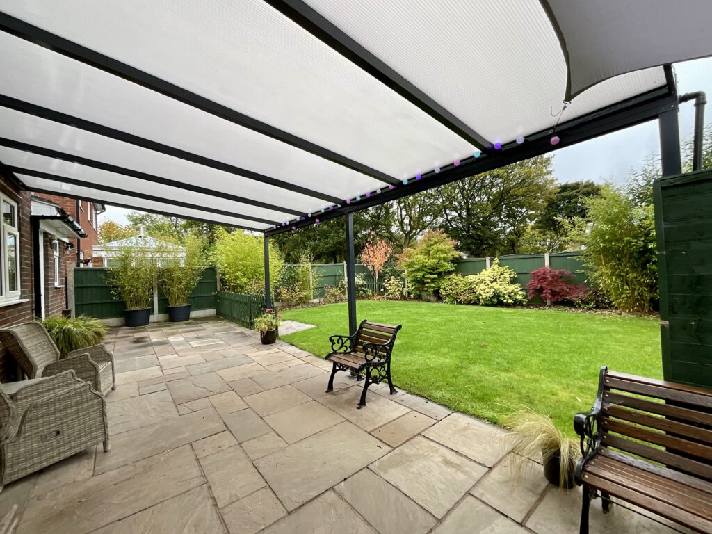 Blacklake Drive, Stoke-On-Trent, ST3