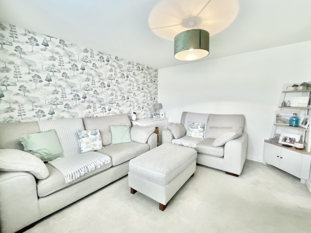 Parker-Jervis Place, Stone, ST15